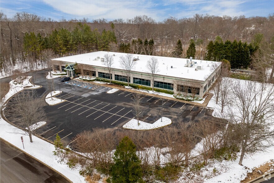 More Photos Of 601 Biotech Dr, Richmond Office For Sale