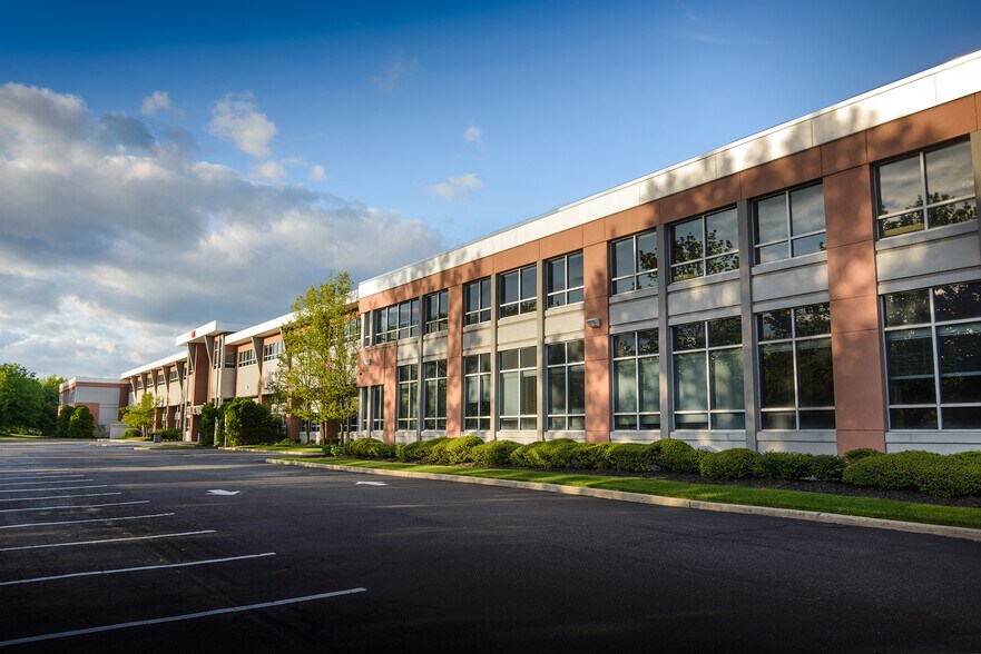 More Photos Of 105 Maxess Rd, Melville Office For Lease