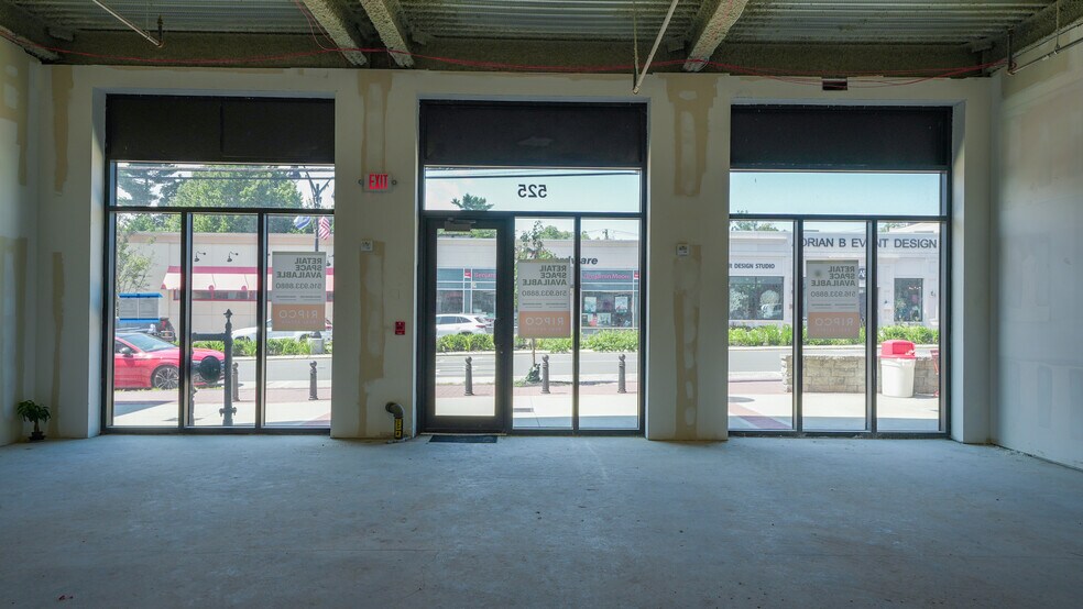 More Photos Of 523-531 Middle Neck Rd, Great Neck Apartments For Sale