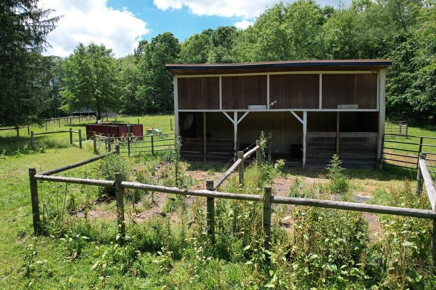 More Photos Of 11811 Gaston Rd, Negley Land For Sale
