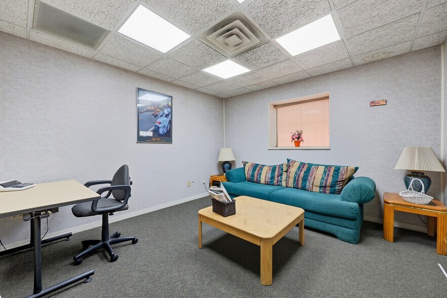 More Photos Of 1512 Cassat Ave, Jacksonville Freestanding For Sale