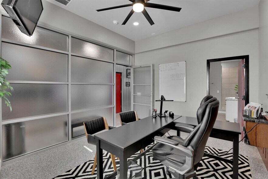 More Photos Of 3575 Lone Star Cir, Fort Worth Apartments For Sale