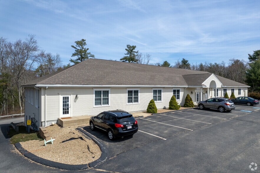 More Photos Of 104 Charles Eldridge Rd, Lakeville Office For Lease