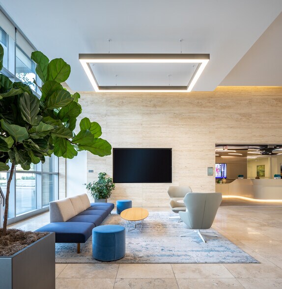 More Photos Of 1233 West Loop S, Houston Unknown For Lease