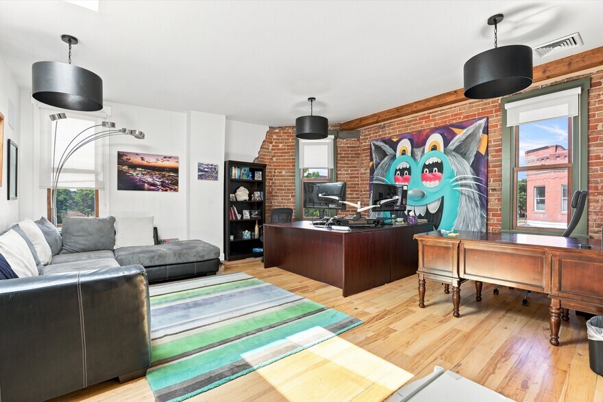 More Photos Of 300-306 Elati St, Denver Office For Sale