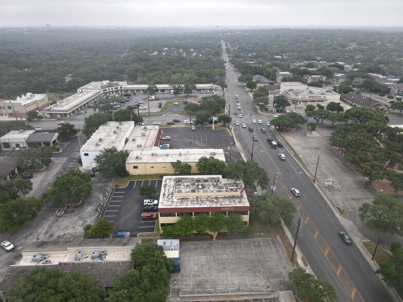 More Photos Of 10918 Vance Jackson Rd, San Antonio Medical For Lease