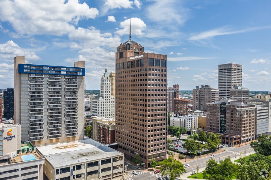 More Photos Of 50 N Front St, Memphis Office For Sale