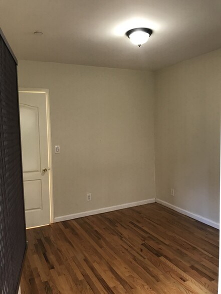 More Photos Of 153 Skillman St, Brooklyn Apartments For Lease