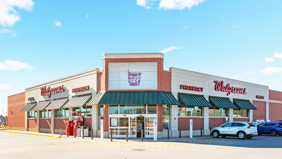 Primary Photo Of 102 E Philip Ave, North Platte Drugstore For Sale