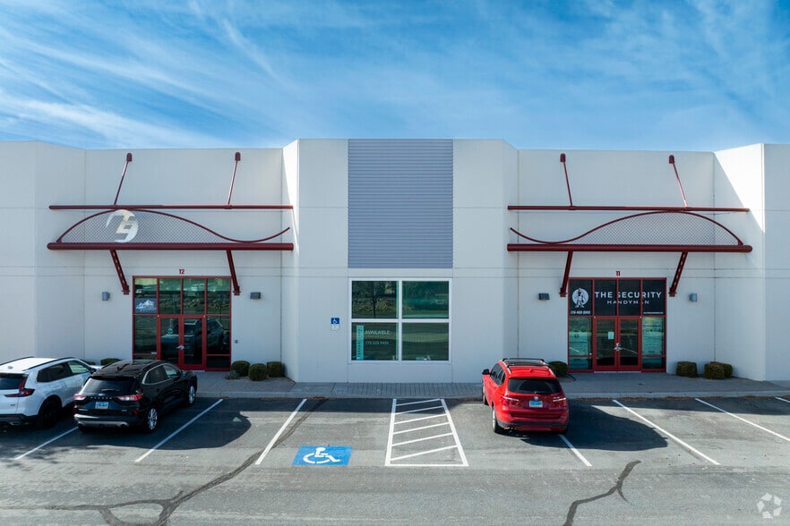 More Photos Of 8975 Double Diamond Pky, Reno Warehouse For Lease