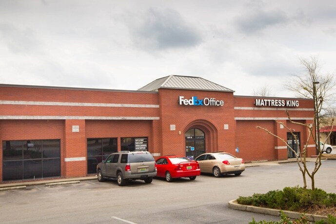 More Photos Of 3260 Galleria Cir, Birmingham Freestanding For Lease