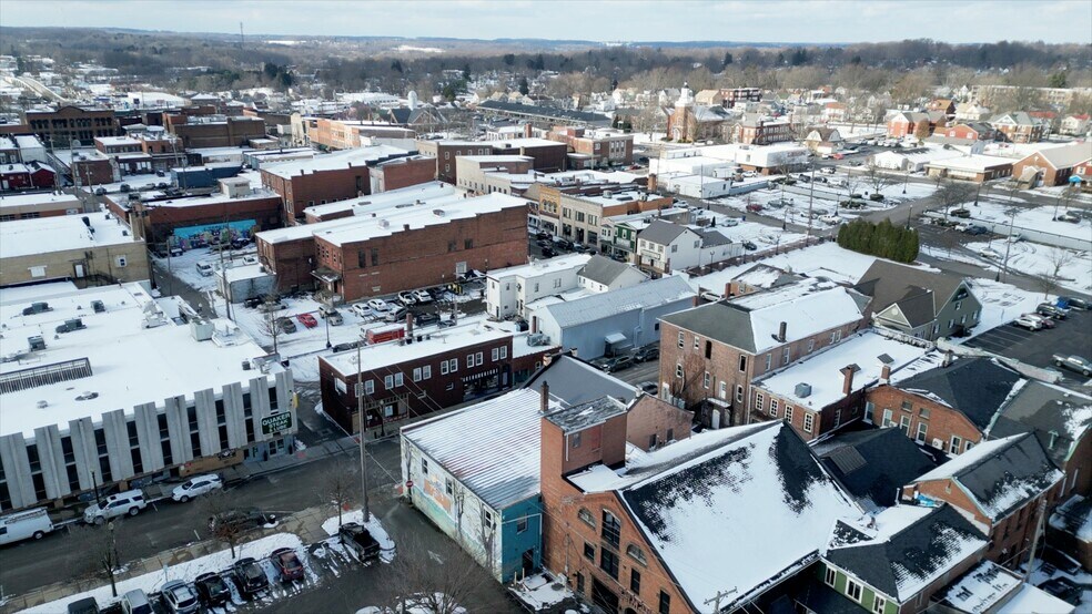 More Photos Of 130-148 Penn Ave, Salem Storefront Retail Office For Sale