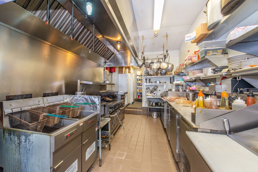 More Photos Of 2 E Passaic Ave, Nutley Restaurant For Sale