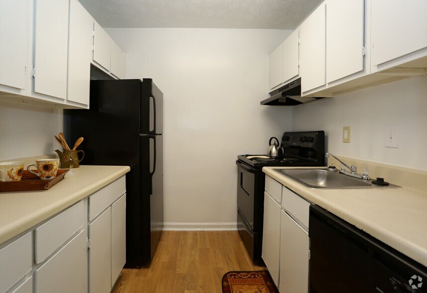 More Photos Of 360 Riverside Pkwy, Austell Apartments For Sale