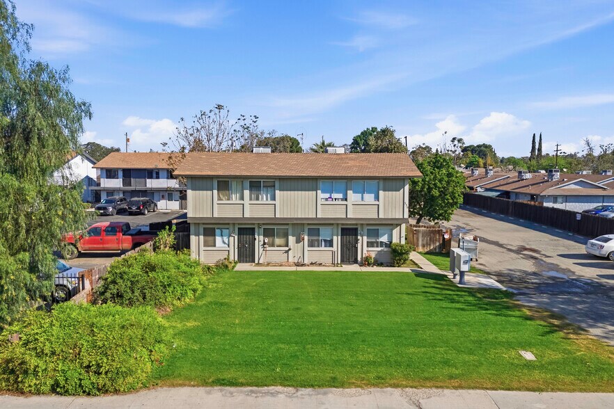 More Photos Of 330 Roberts Ln, Bakersfield Apartments For Sale