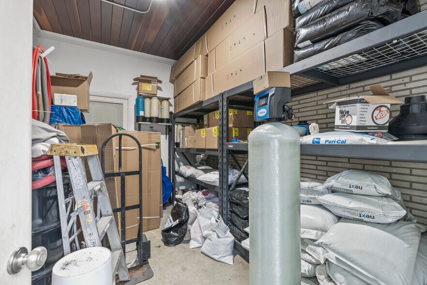 More Photos Of 324 Mount Pleasant Ave, Mamaroneck Storefront Retail Office For Lease