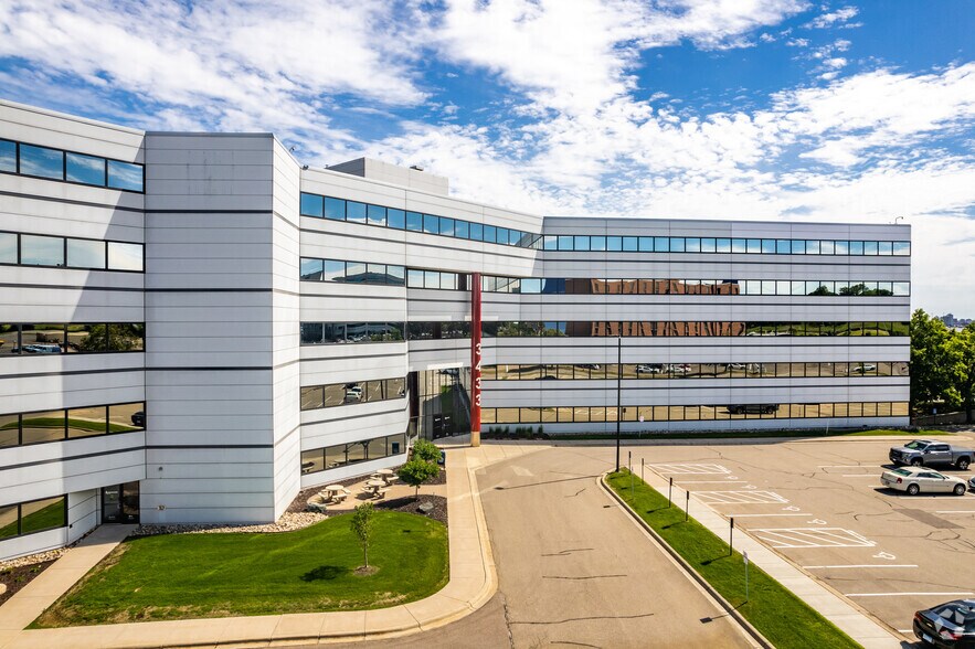 More Photos Of 3433 NE Broadway St, Minneapolis Office For Lease