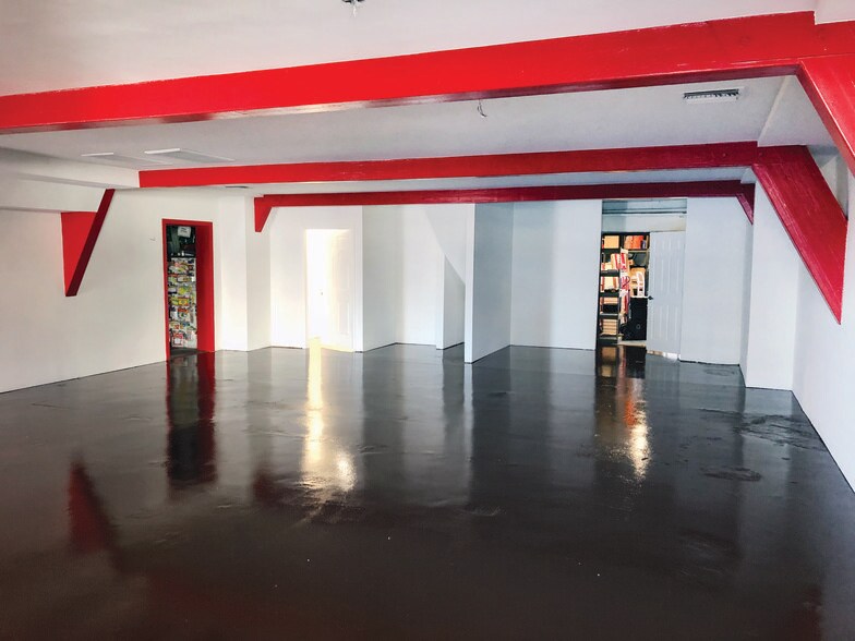 More Photos Of 6830 N 35th Ave, Phoenix Freestanding For Sale