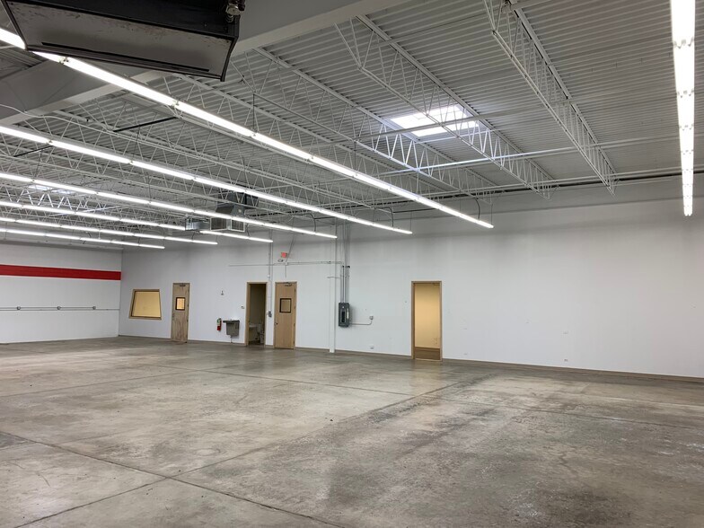 More Photos Of 28457 Ballard Dr, Lake Forest Light Manufacturing For Lease