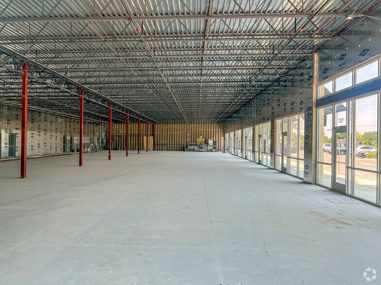 More Photos Of 646 W FM 78, Cibolo General Retail For Lease
