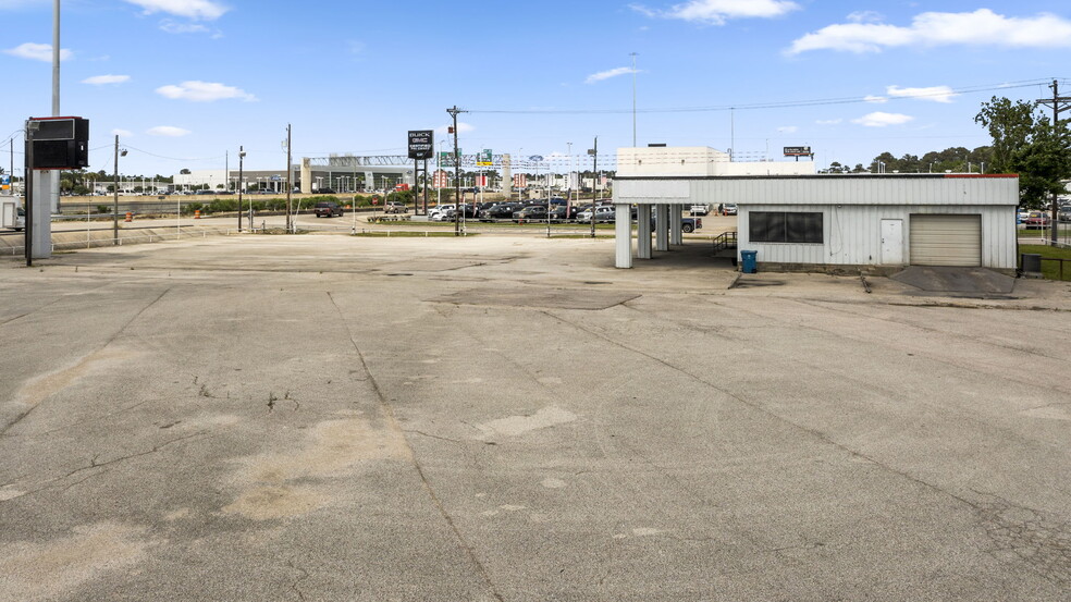 More Photos Of 3101 Gulf Fwy, Dickinson Auto Dealership For Sale