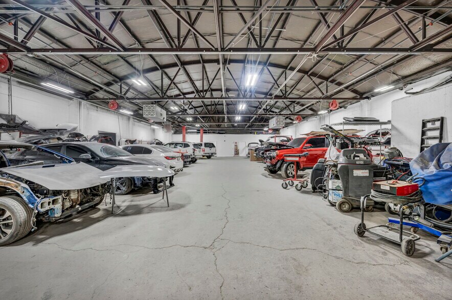 More Photos Of 1025 E Fifth Ave, Columbus Warehouse For Lease