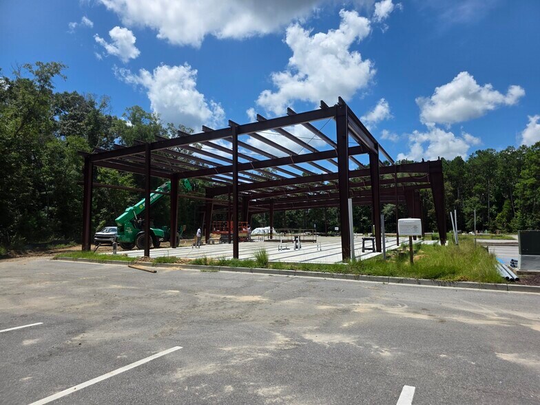 More Photos Of 225-235 Gibbet Rd, Bluffton Flex For Lease