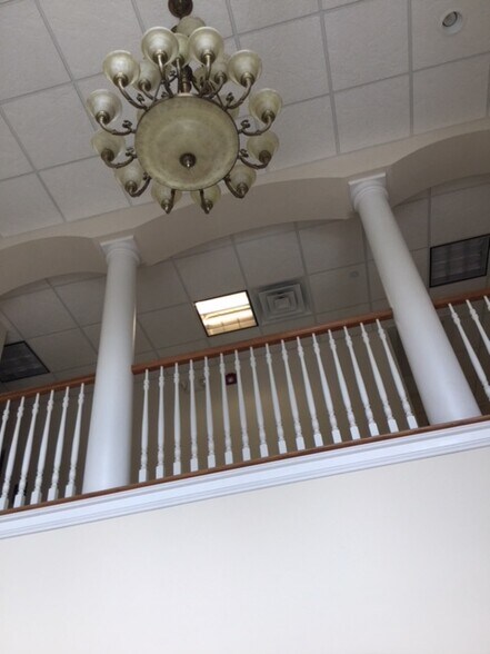 More Photos Of 689 Valley Rd, Gillette Medical For Lease