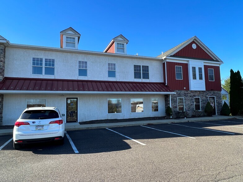 More Photos Of 6069 Kellers Church Rd, Pipersville Office For Sale