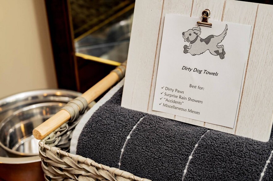 More Photos Of 84-86 Benson Rd, Travelers Rest Specialty For Sale