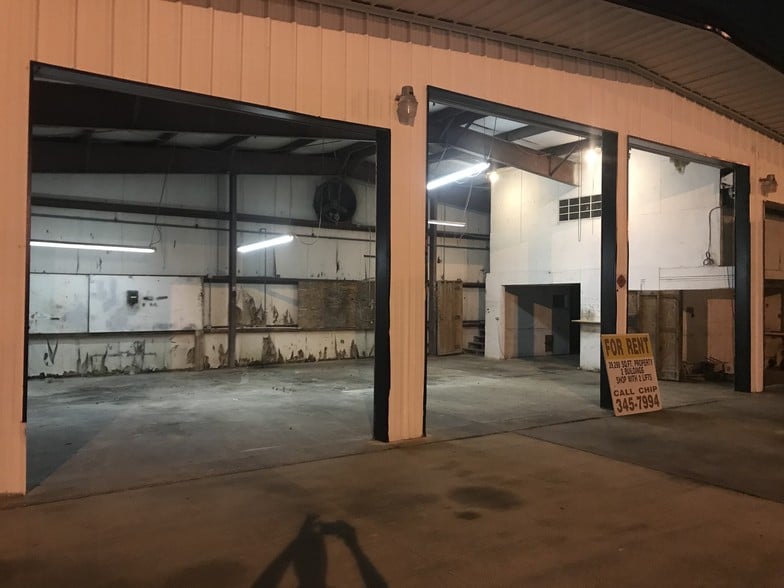 More Photos Of 12433 66th St N, Largo Storefront Retail Office For Sale