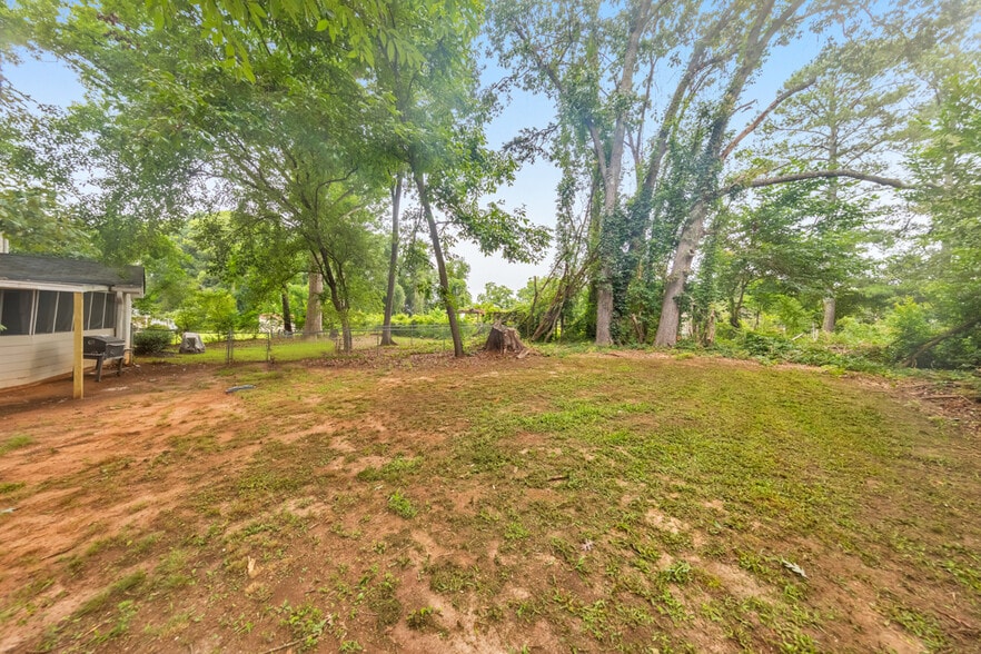 More Photos Of 2611 Golfview Ter SE, Conyers Multifamily For Sale