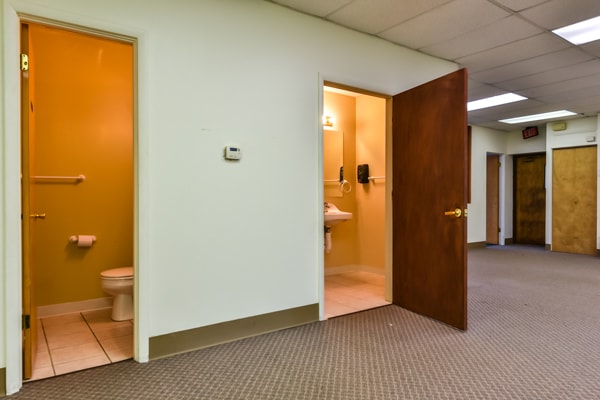 More Photos Of 103 Yost Blvd, Pittsburgh Medical For Lease