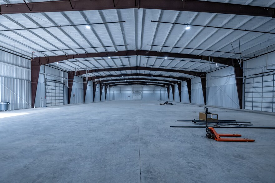 More Photos Of 601 SW Ard Ave, Lawton Warehouse For Sale