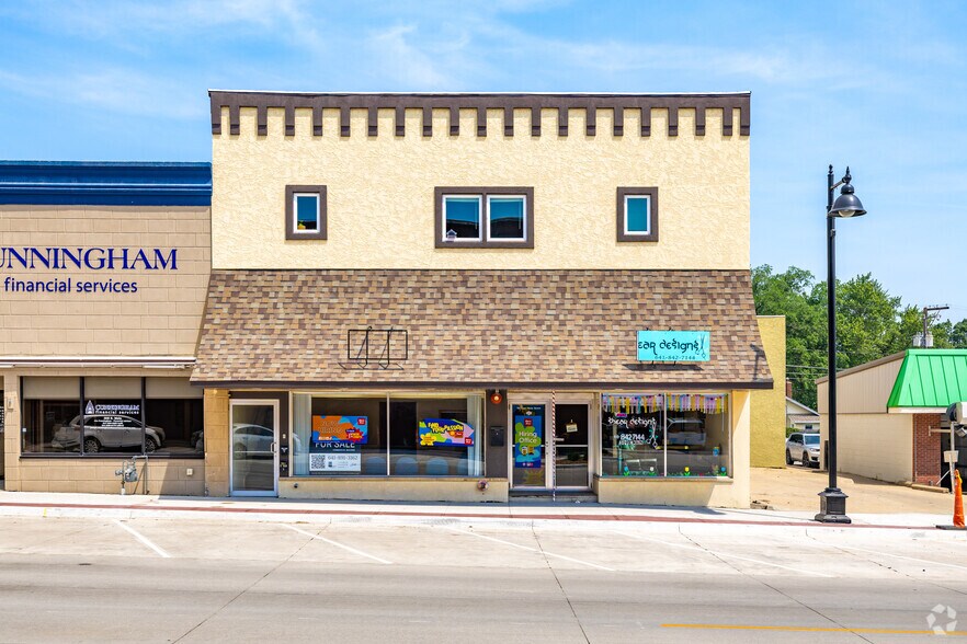 More Photos Of 307 E Main St, Knoxville Storefront Retail Residential For Sale