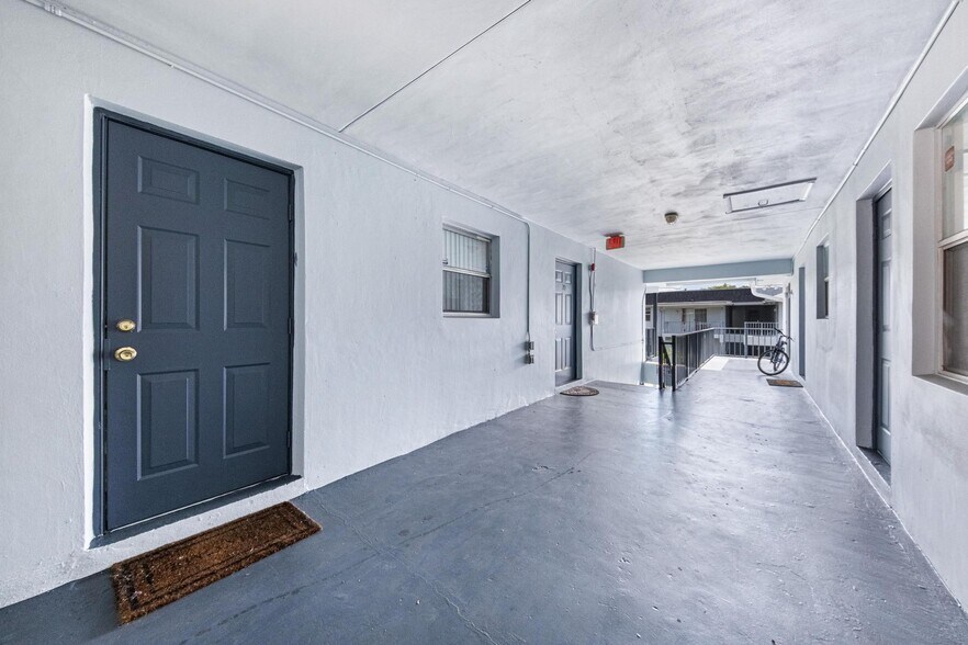 More Photos Of 2221 NW 58th Ave, Lauderhill Apartments For Sale