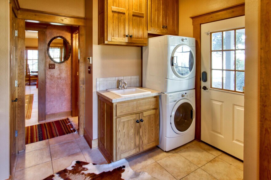 More Photos Of 521 Bluff Creek Rd, Center Point Land For Sale