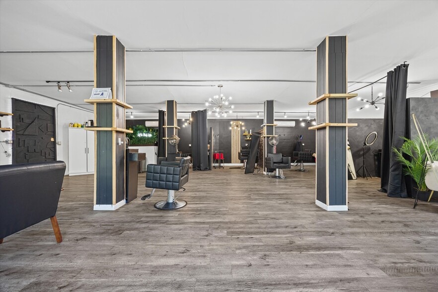 More Photos Of 8140 Mount Holly Rd, Charlotte General Retail For Sale