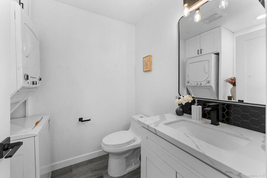 More Photos Of 8353 Ivory Coast Dr, San Diego Multifamily For Sale