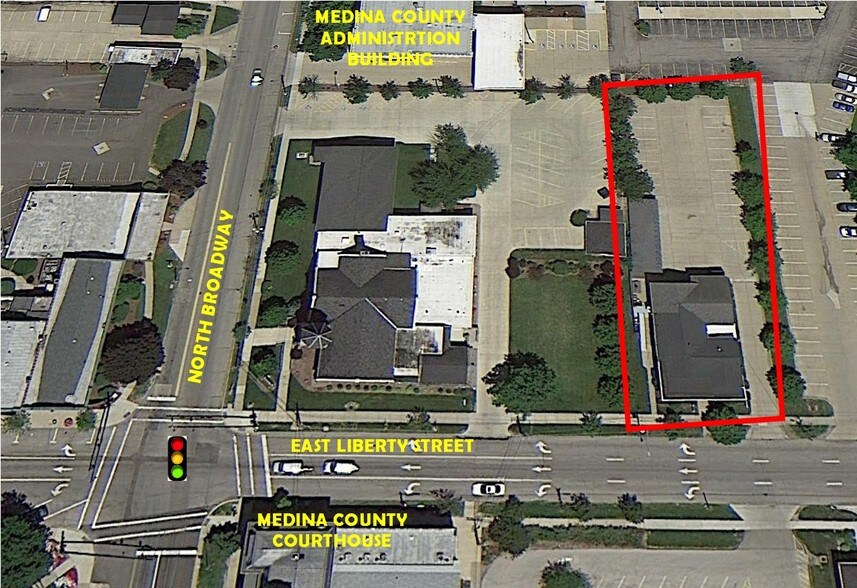 More Photos Of 225 E Liberty St, Medina Office For Lease