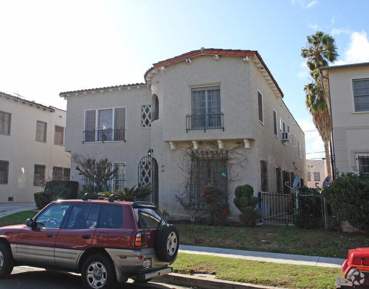 More Photos Of 351 N Spaulding Ave, Los Angeles Apartments For Sale