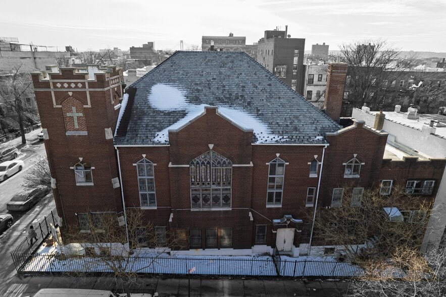 More Photos Of 4802 6th Ave, Brooklyn Religious Facility For Sale