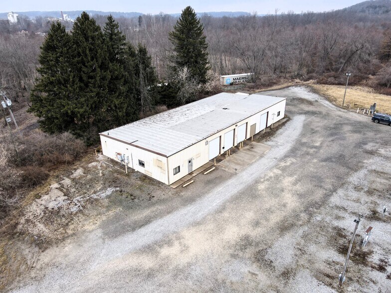 More Photos Of 61000 Leyshon Dr, Byesville Warehouse For Sale