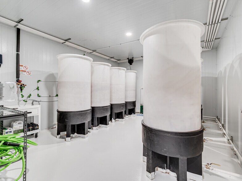 More Photos Of 3595 E State Highway 9, Norman Industrial For Sale