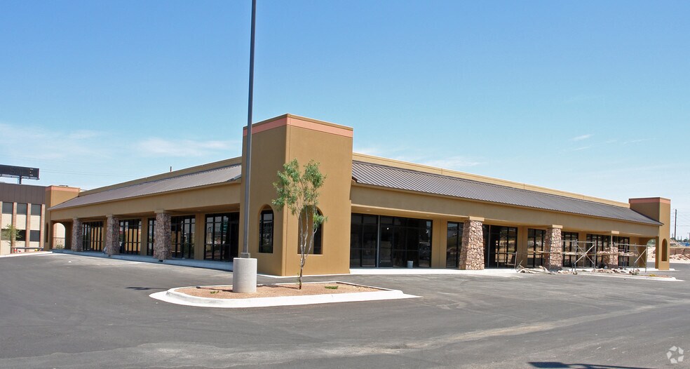 More Photos Of 10801 Gateway Blvd W, El Paso Unknown For Lease