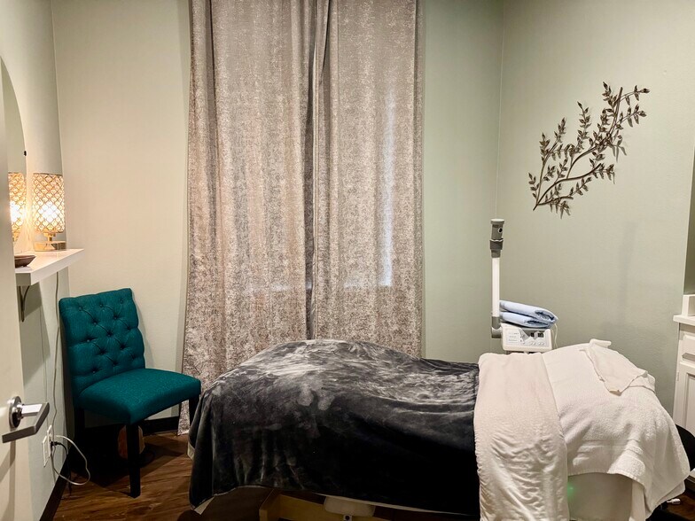 More Photos Of 2960 Long Prairie Rd, Flower Mound Medical For Lease