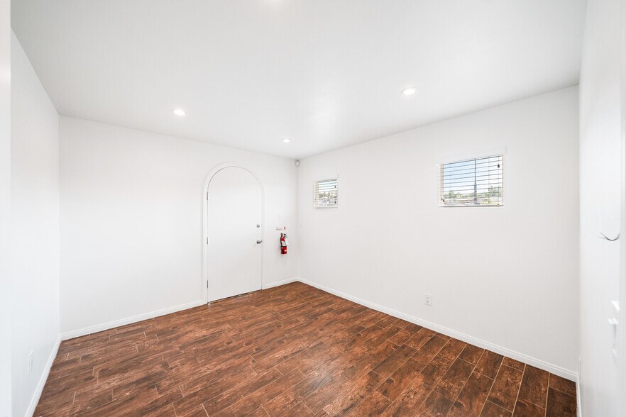 More Photos Of 6315 Pedley Rd, Riverside Land For Sale