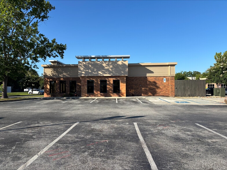 More Photos Of 935 Chuck Dawley Blvd, Mount Pleasant Fast Food For Lease