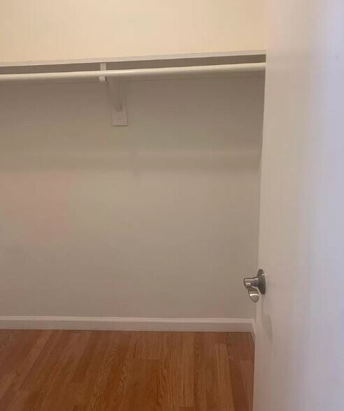 More Photos Of 218 W Wilson Ave, Orange Apartments For Sale