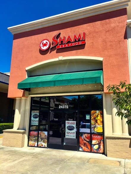 More Photos Of 24363 Southland Dr, Hayward Restaurant For Lease